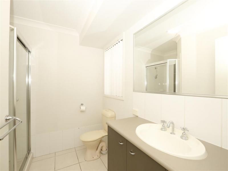 8a Phoenix Court, Churchill QLD 4305