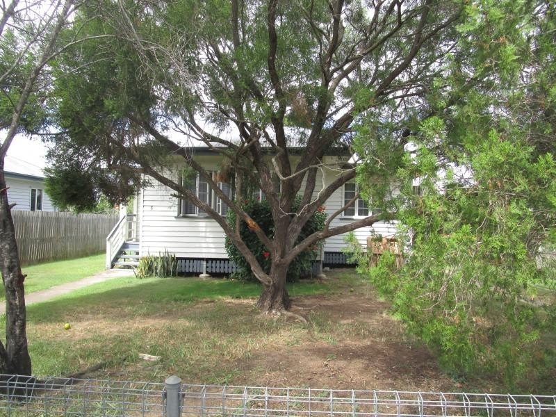 5 Casey Street, Leichhardt QLD 4305