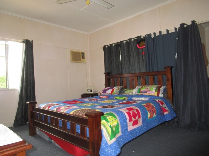 5 Casey Street, Leichhardt QLD 4305