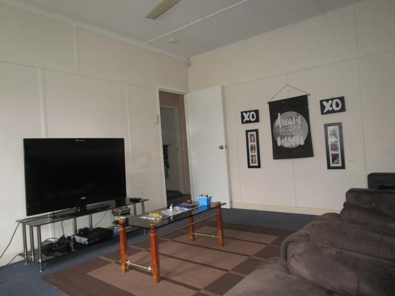 5 Casey Street, Leichhardt QLD 4305