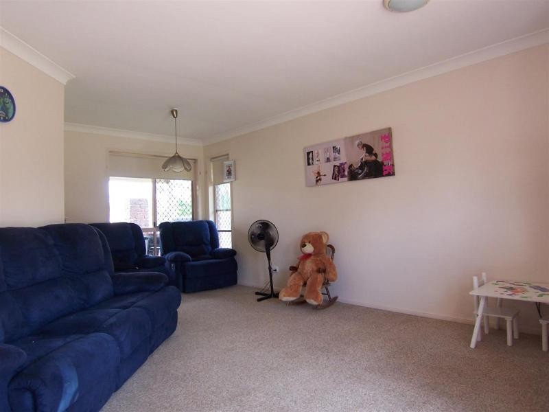 5 Joshua Place, Raceview QLD 4305