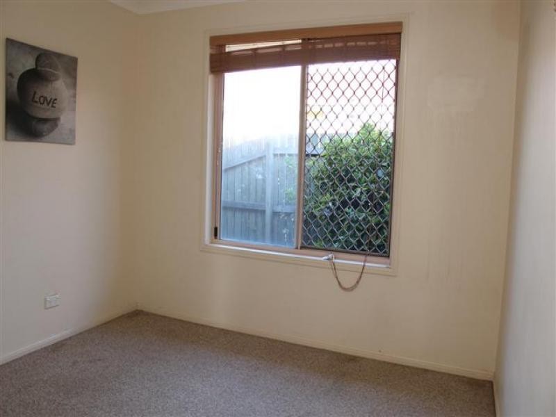 5 Joshua Place, Raceview QLD 4305