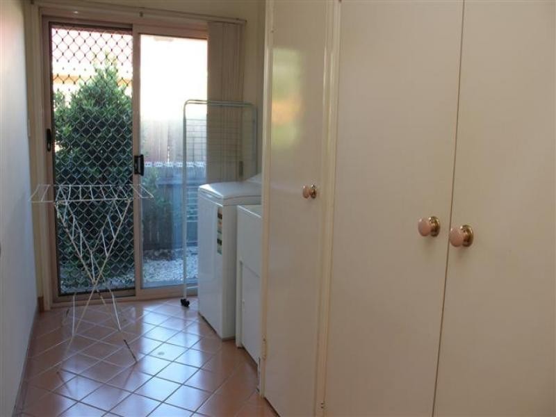 5 Joshua Place, Raceview QLD 4305
