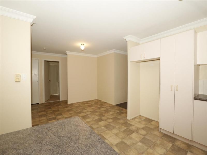 50 Rumsey Drive, Raceview QLD 4305