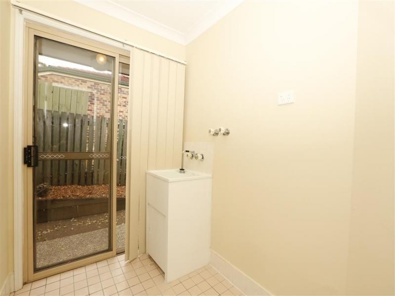 50 Rumsey Drive, Raceview QLD 4305