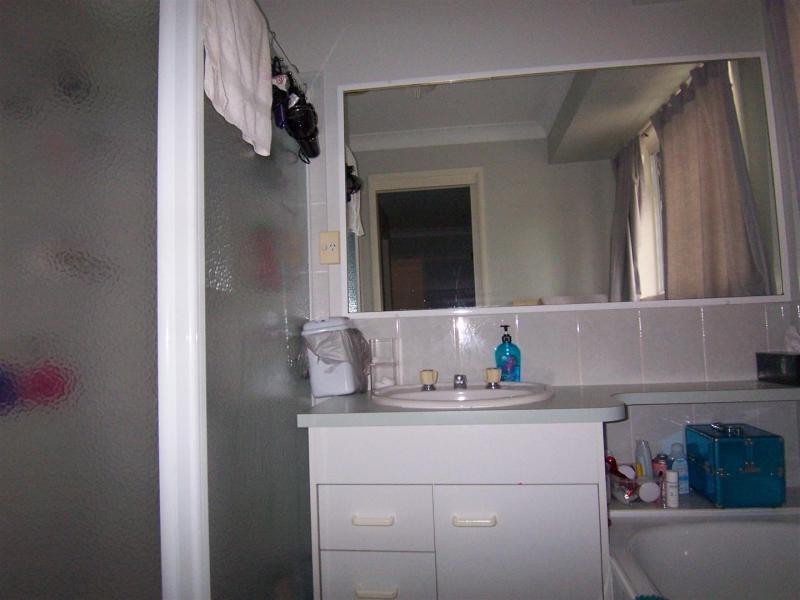1/129 Gladstone Road, Coalfalls QLD 4305