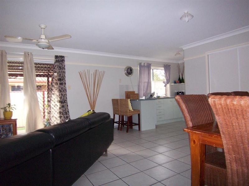 1/129 Gladstone Road, Coalfalls QLD 4305