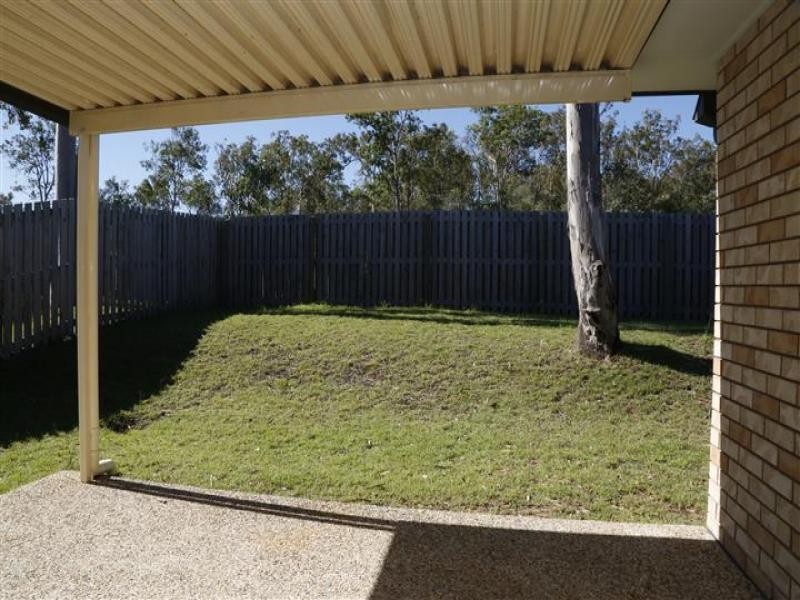 17 Aramac Street, Brassall QLD 4305
