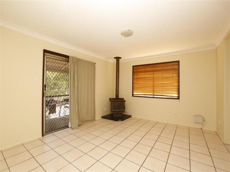 16 Balfour Street, Coalfalls QLD 4305