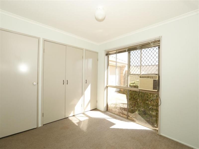8a McGreavy Street, One Mile QLD 4305