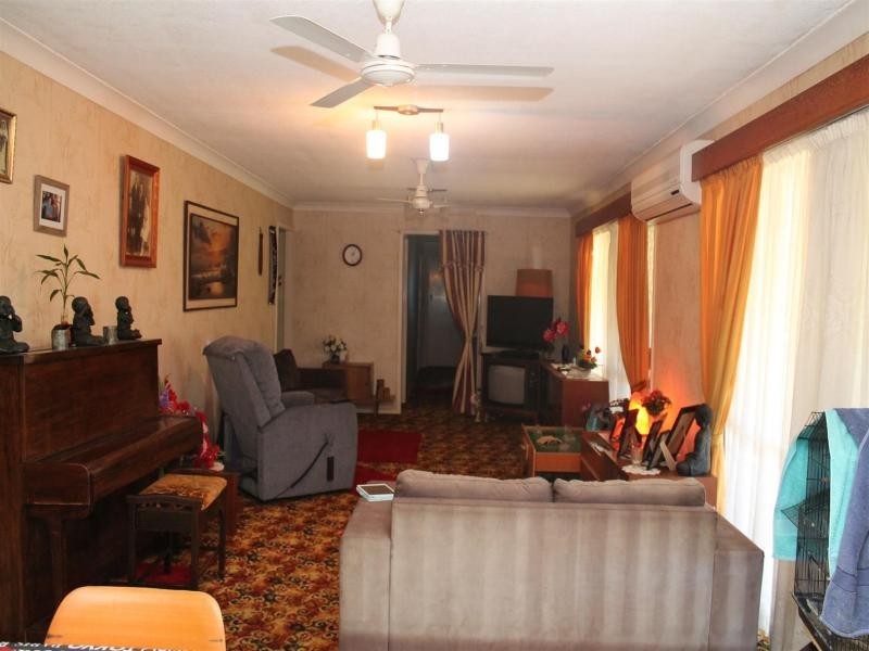 162 Pine Mountain Road, Brassall QLD 4305