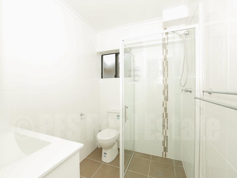 5/166 Blackstone Road, Silkstone QLD 4304