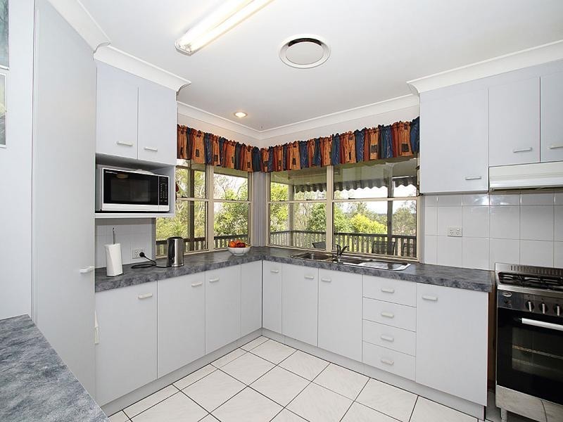 168 Blackwall Road, Chuwar QLD 4306