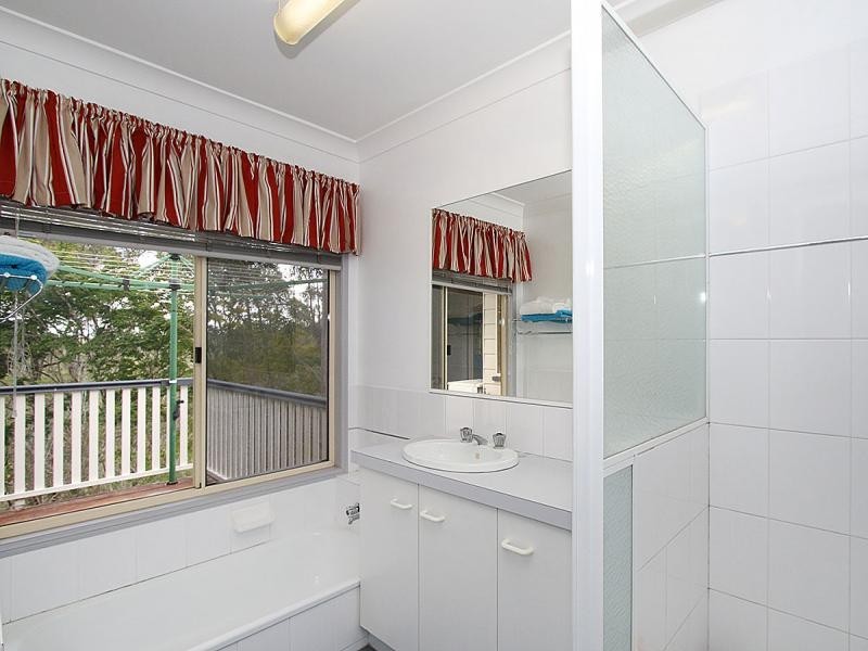 168 Blackwall Road, Chuwar QLD 4306