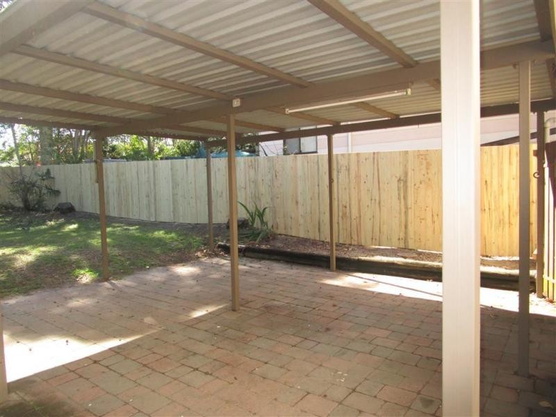 7 Robinson Street, Brassall QLD 4305