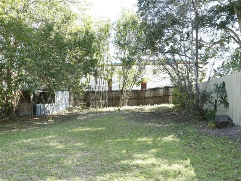 7 Robinson Street, Brassall QLD 4305