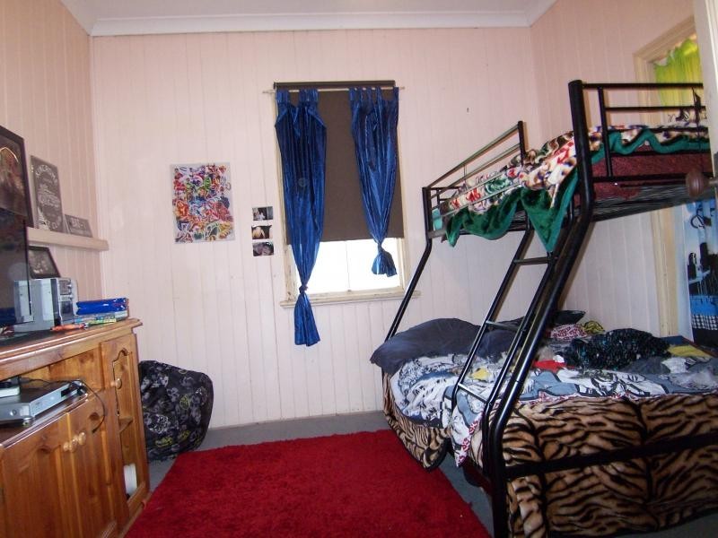 84 Thorn Street, Ipswich QLD 4305