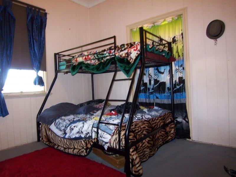 84 Thorn Street, Ipswich QLD 4305