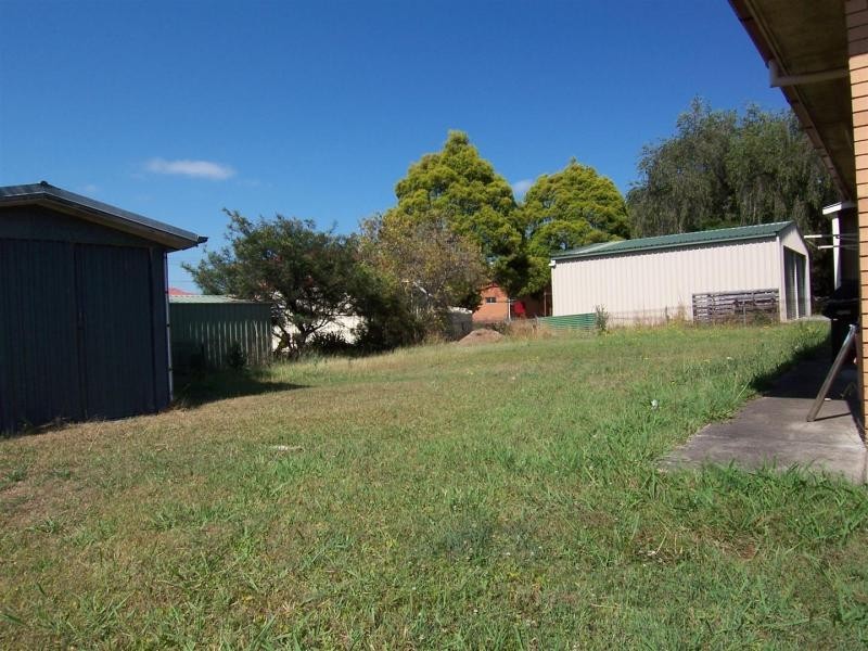 77 Robertson Road, Raceview QLD 4305