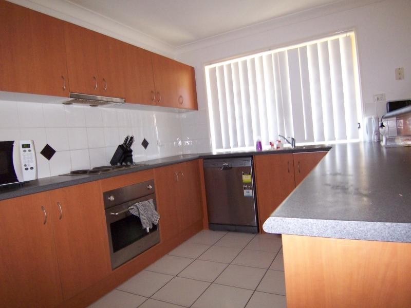 240 Eagle Street, Collingwood Park QLD 4301
