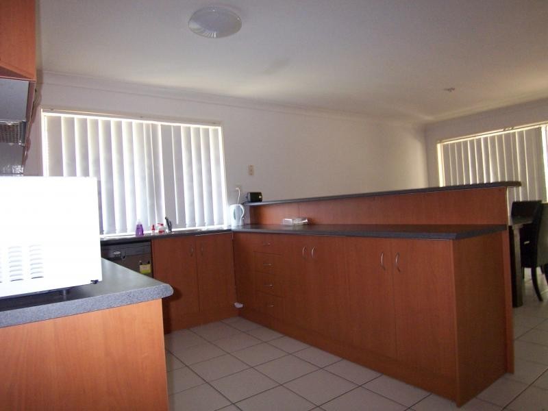 240 Eagle Street, Collingwood Park QLD 4301