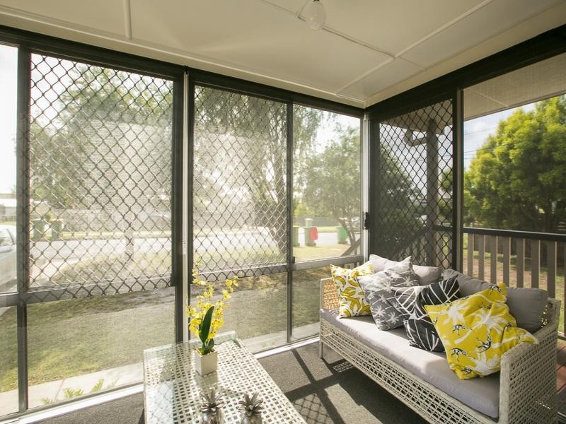 19 Chubb Street, One Mile QLD 4305