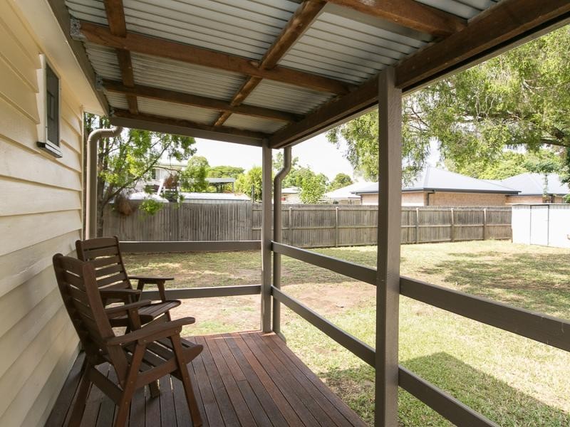 19 Chubb Street, One Mile QLD 4305