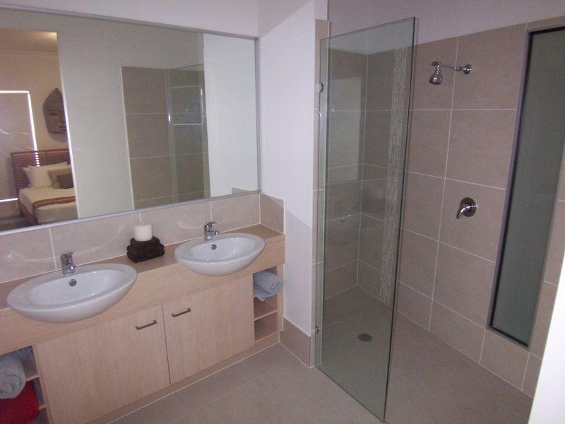 23 waratah, Springfield Lakes QLD 4300