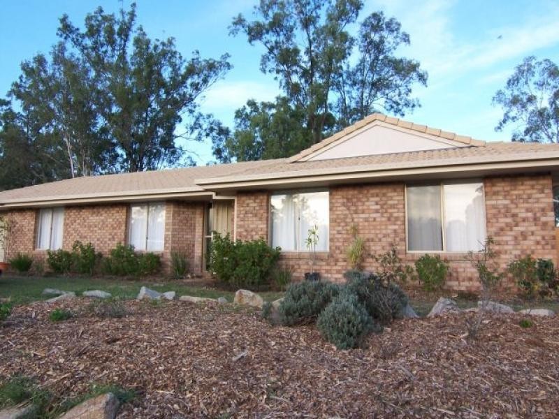 28 Clarefield Crt, Thagoona QLD 4306