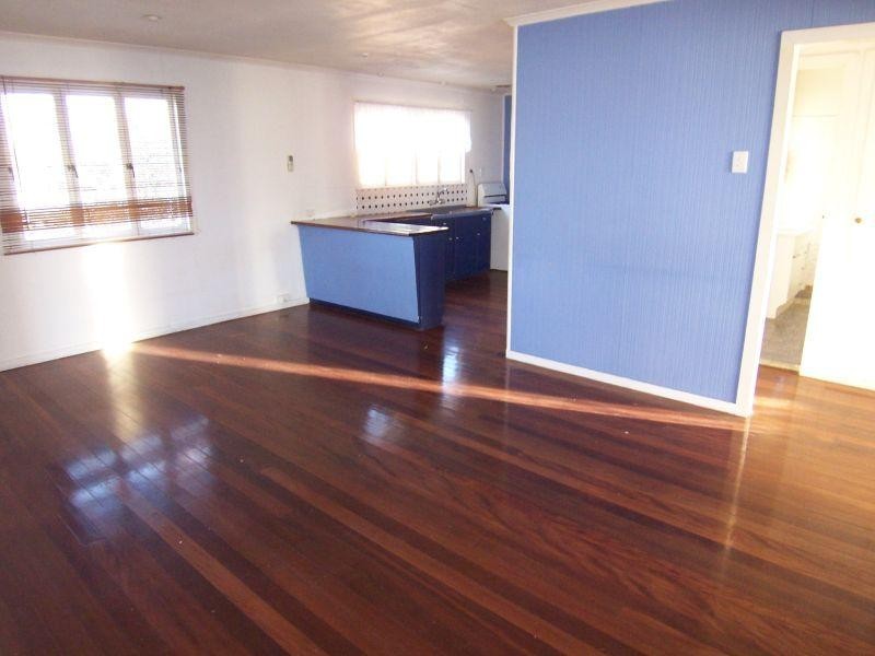 71 Gipps, Calvert QLD 4340