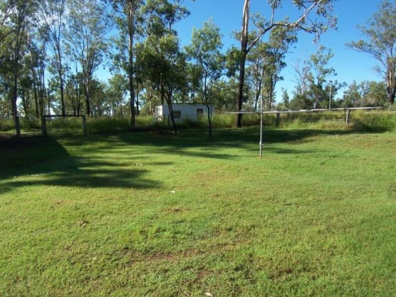 646 Karrabin Rosewood Rd, Walloon QLD 4306