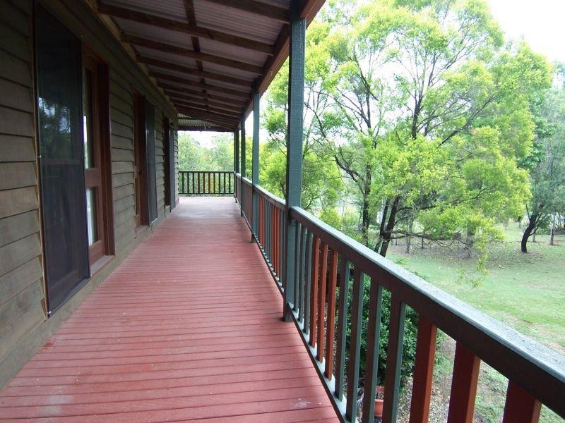 141 Adelong Ave, Thagoona QLD 4306