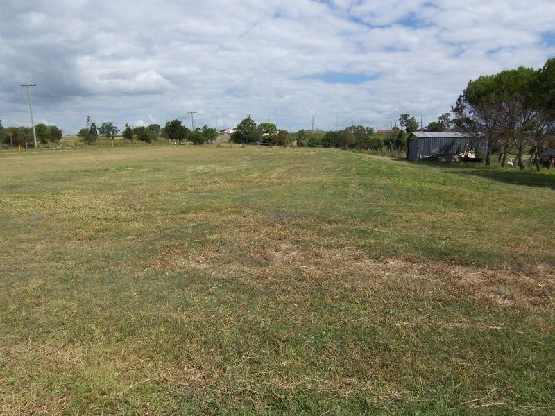 10 Linnings Rd, Haigslea QLD 4306