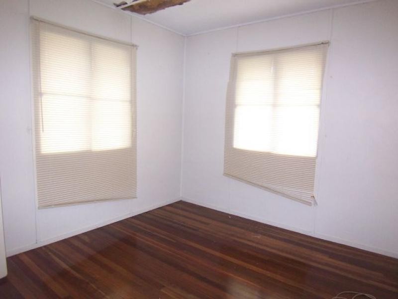 29 Coverack Steet, Leichhardt QLD 4305