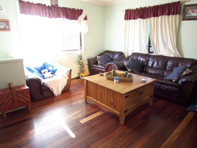 5 Banyula Road, Thagoona QLD 4306