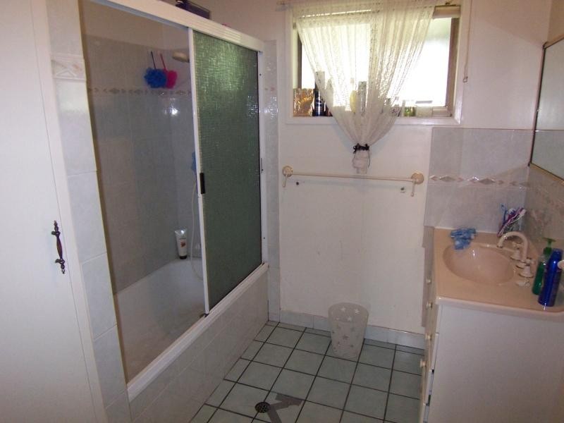 5 Banyula Road, Thagoona QLD 4306