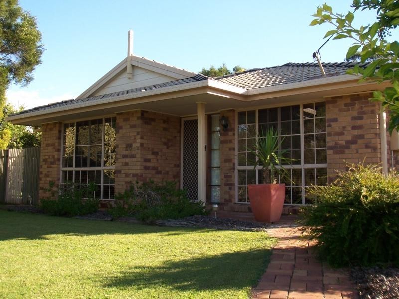 46 Flame Tree Court, Walloon QLD 4306