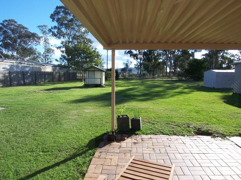 46 Flame Tree Court, Walloon QLD 4306