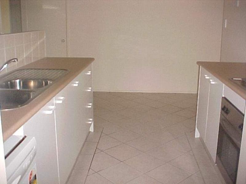 39 Elm Road, Walloon QLD 4306