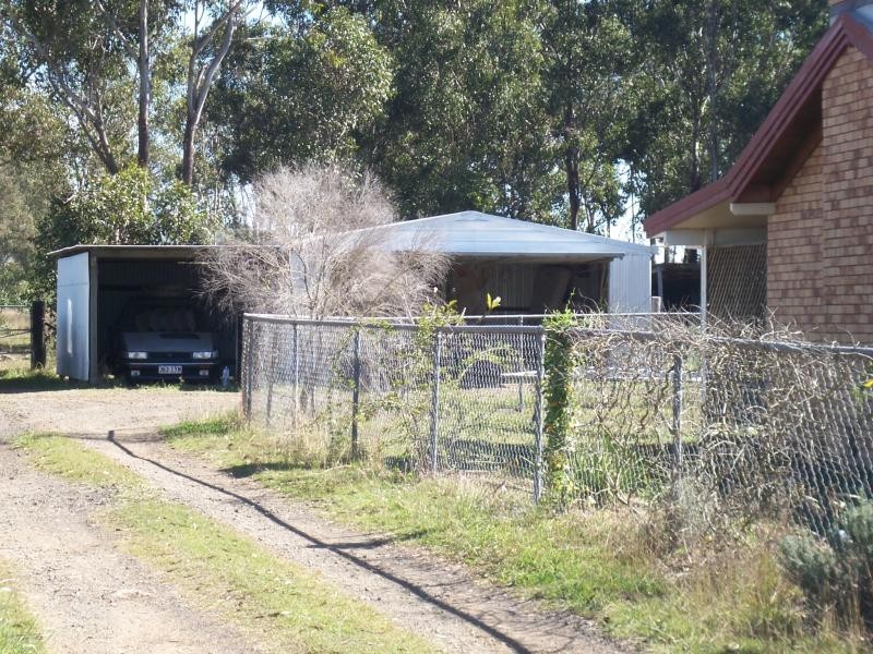 31 Rohl Rd, Walloon QLD 4306