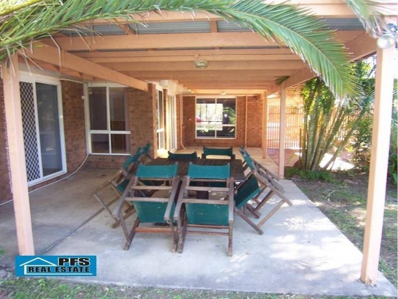49 Flame Tree Court, Walloon QLD 4306
