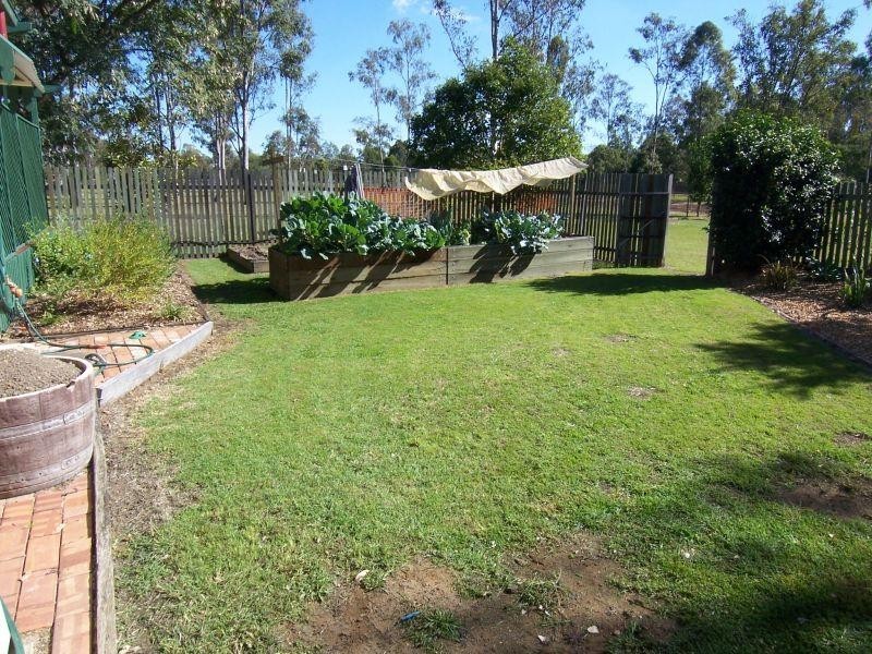 41 Amaroo Road, Thagoona QLD 4306