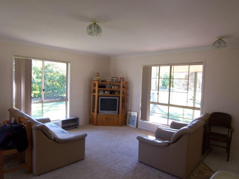 229 Larsens Road, Coominya QLD 4311
