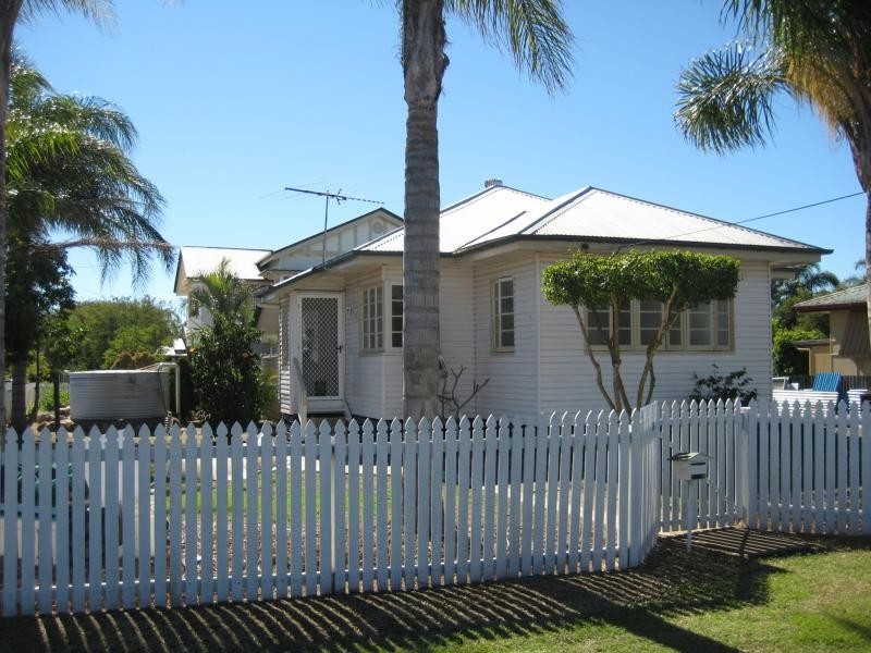 21 PRYDE STREET, Lowood QLD 4311