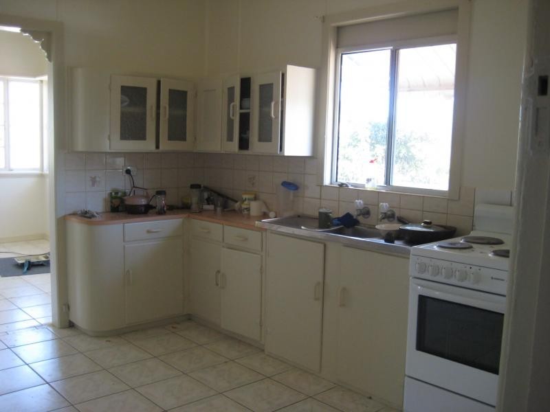 21 PRYDE STREET, Lowood QLD 4311