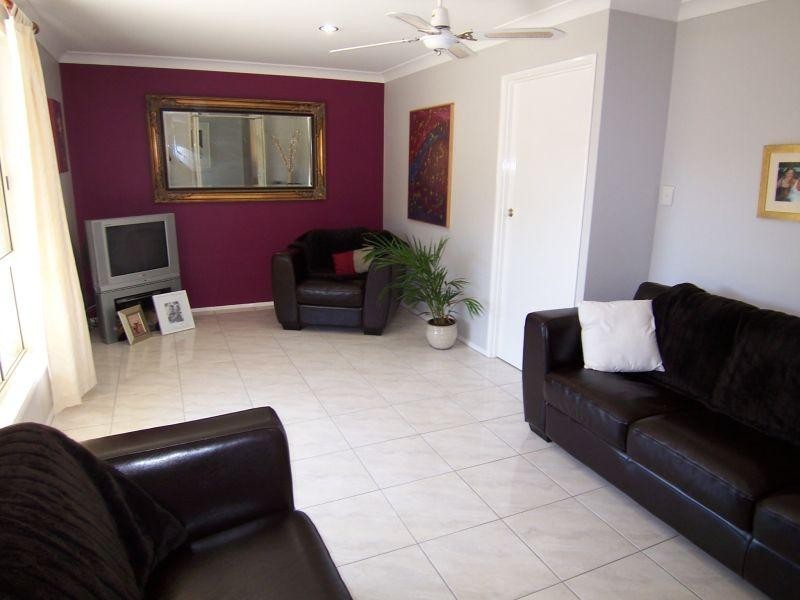 53 Flame Tree Court, Walloon QLD 4306
