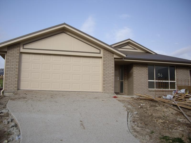 10 Claydon Place, Rosewood QLD 4340