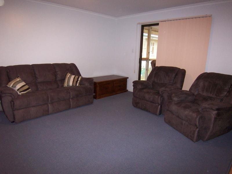 77 John St, Rosewood QLD 4340