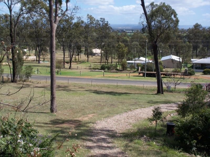 60 Cricket Rd, Regency Downs QLD 4341