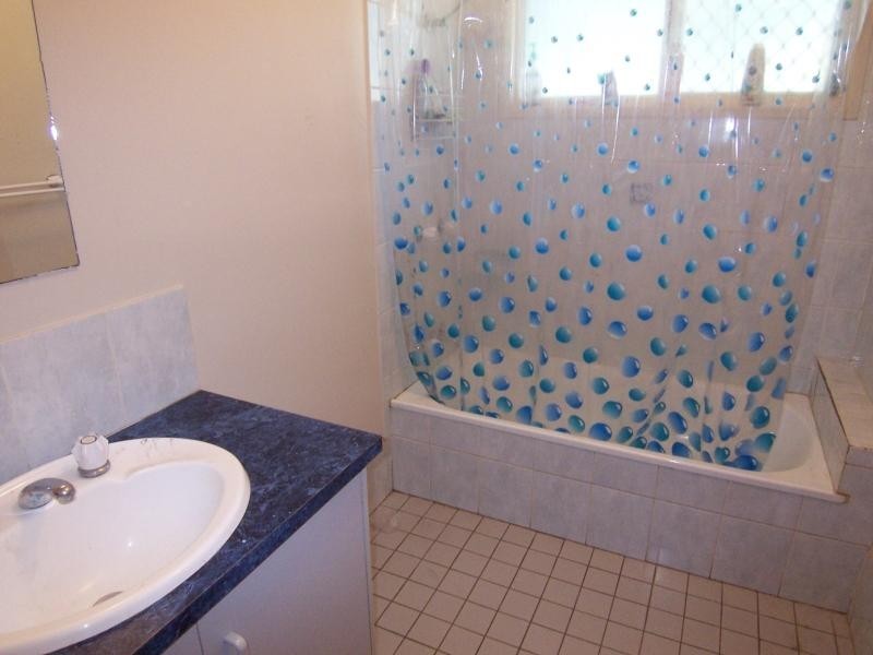 60 Cricket Rd, Regency Downs QLD 4341